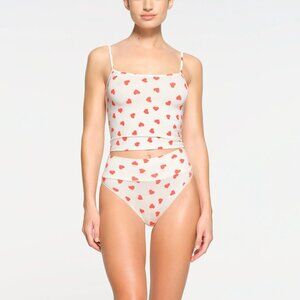 NWT SKIMS Sleep Straight Neck Crop  Valentine Collector Edition